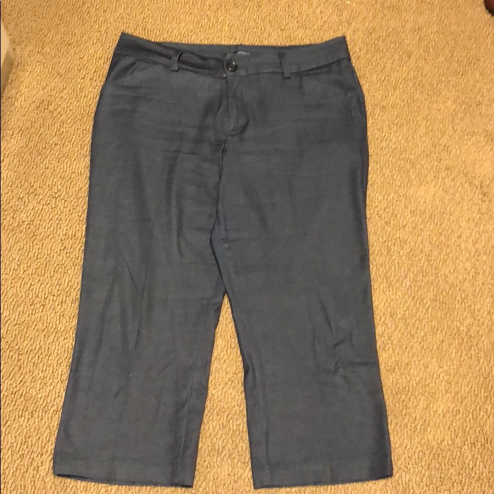 Dark wash denim dressy capris